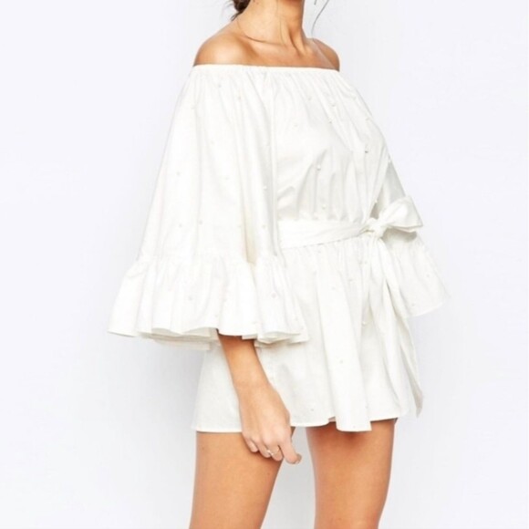 C/MEO pearl white romper shorts with bell ruffle sleeves M - Picture 2 of 9